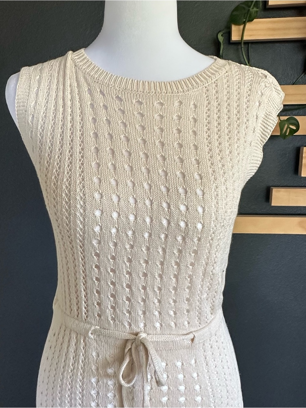 B Crochet Knit Sleeveless Swim Cover-Up Dress Cream Beige Medium Resort Coastal - Picture 3 of 9
